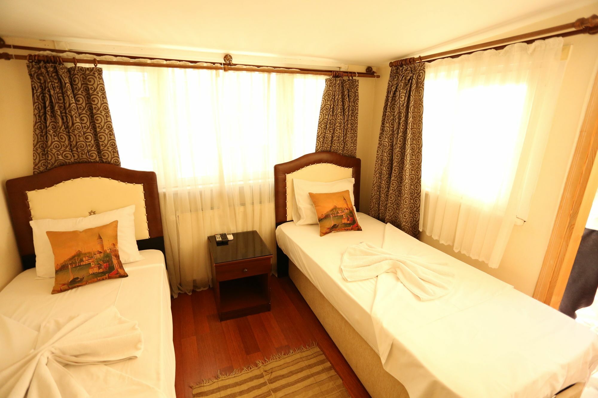 Dos Hermanos Hotel Istanbul Eksteriør bilde