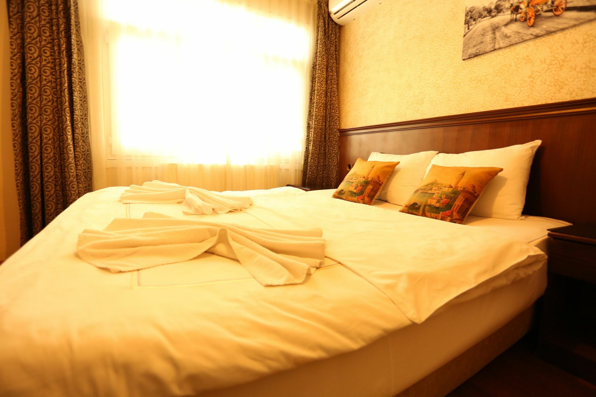 Dos Hermanos Hotel Istanbul Eksteriør bilde